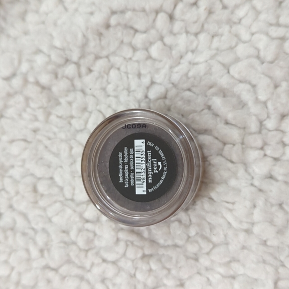 bareMinerals Other - Eye color, Bare Minerals- Magnificent pearl